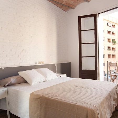 Napoles - Modernist Flat Close To Sagrada Familia Барселона Екстер'єр фото