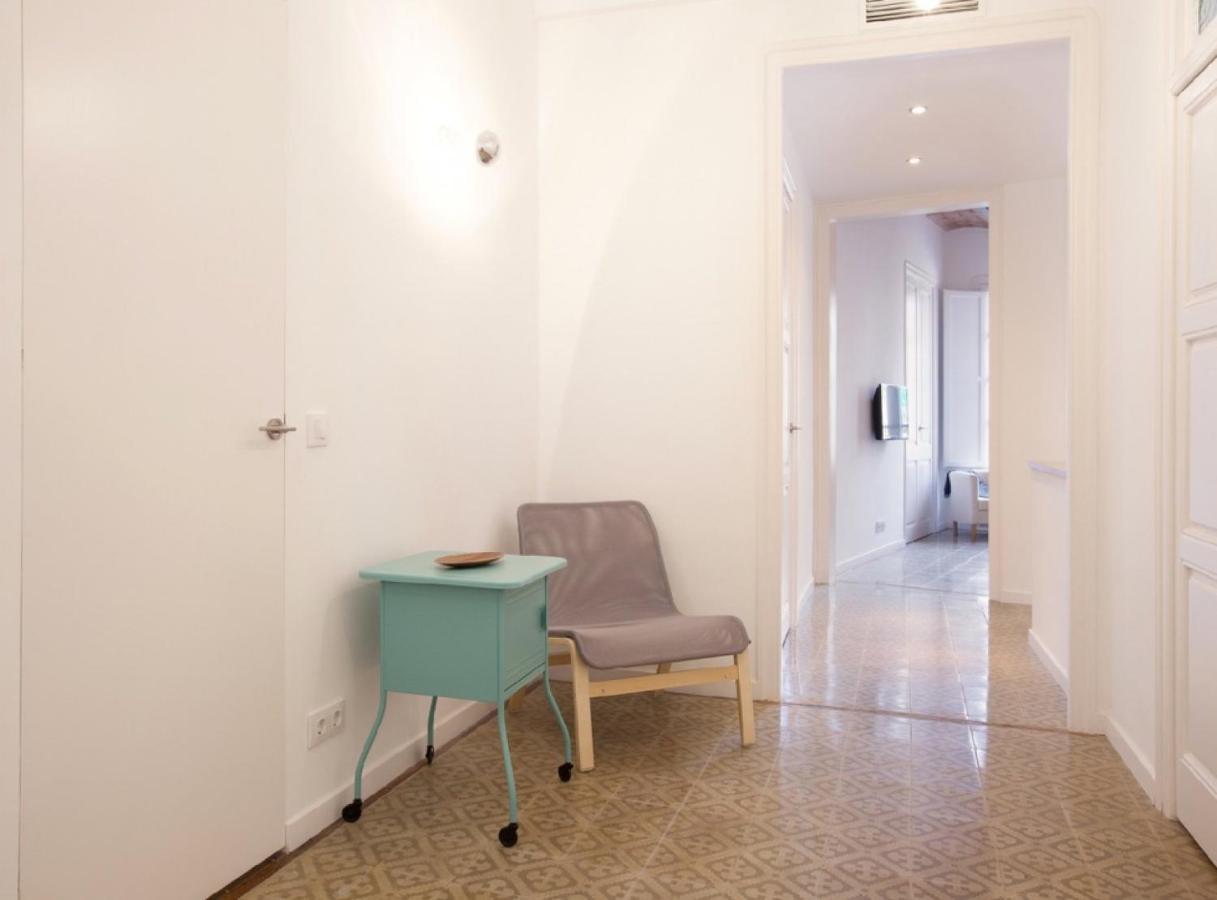 Napoles - Modernist Flat Close To Sagrada Familia Барселона Екстер'єр фото